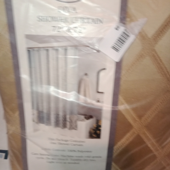 Victoria Classics Diva 72” x 72” Fabric Shower Curtain - Picture 2 of 3